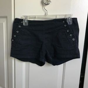 American Eagle Short